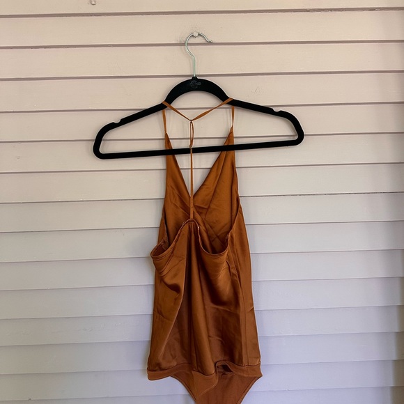 Abercrombie & Fitch Orange Satin Bodysuit Women's S Cowl Neck T-Strap - Picture 4 of 5